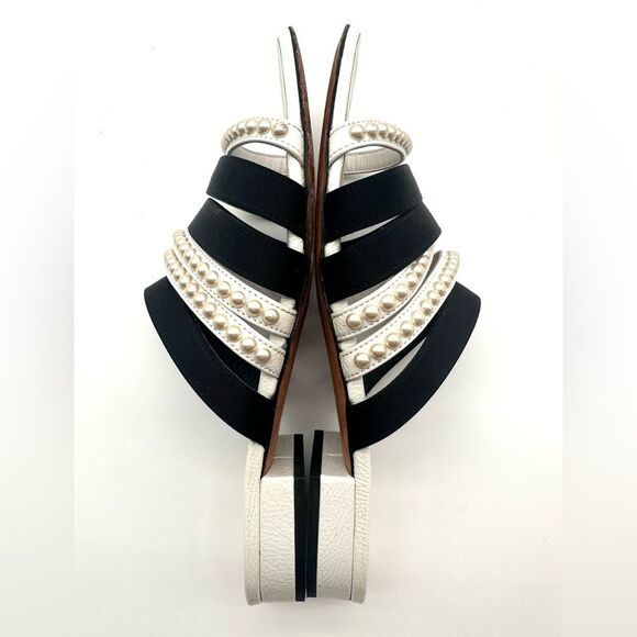 Chanel CC Logo Grosgrain Leather Pearl Straps Mules Sandals White/Black EU 38.5 - Picture 6 of 11